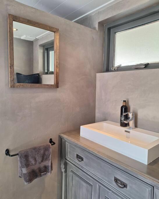 Family Wellness Lodge 4 Personen Zuid-Holland! Ooltgensplaat Екстериор снимка